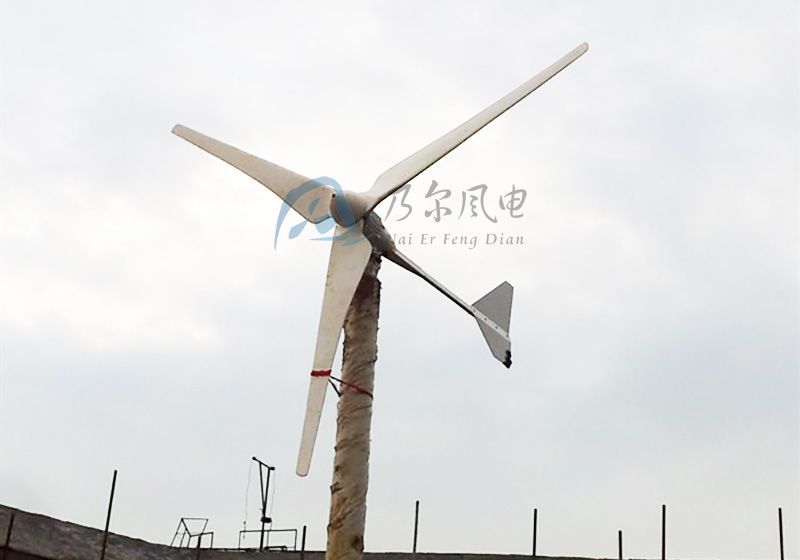 小型風力發電機：多領域應用與高效能選擇